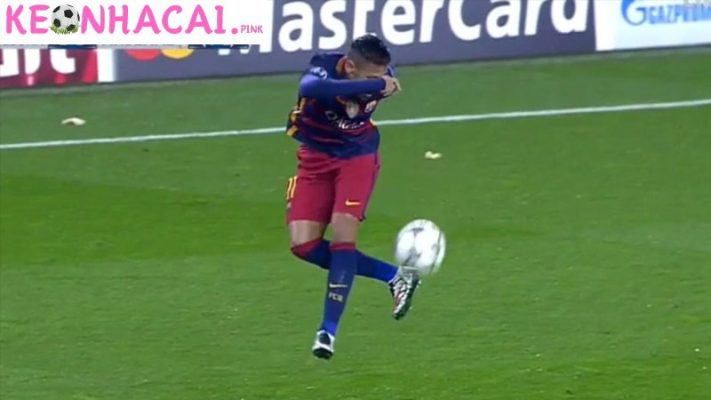 Những yếu tố tác động đến kỹ thuật khống chế bóng